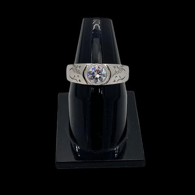 925 sterling one Diamond ring