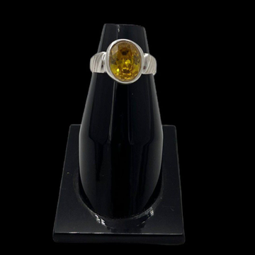 Silver ring in yellow sapphire (नंग–पोखराज)