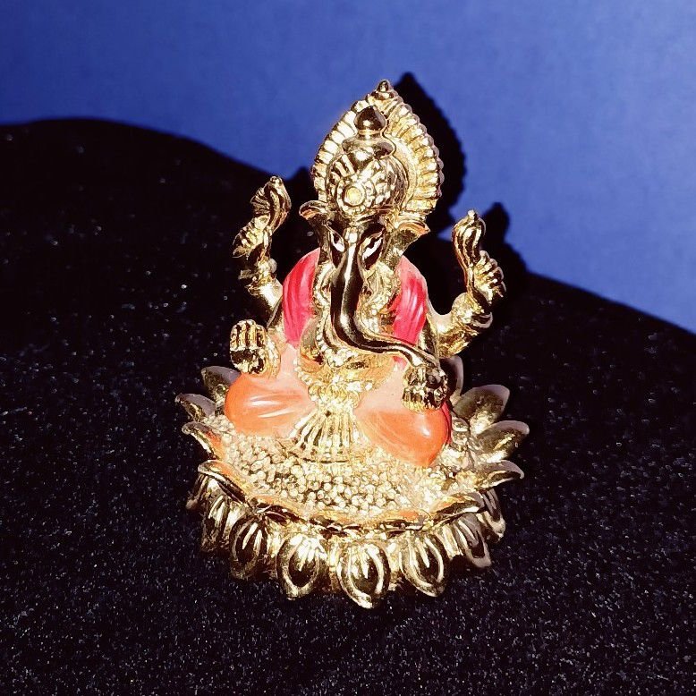 Ganesh ji idol in Gold plated design